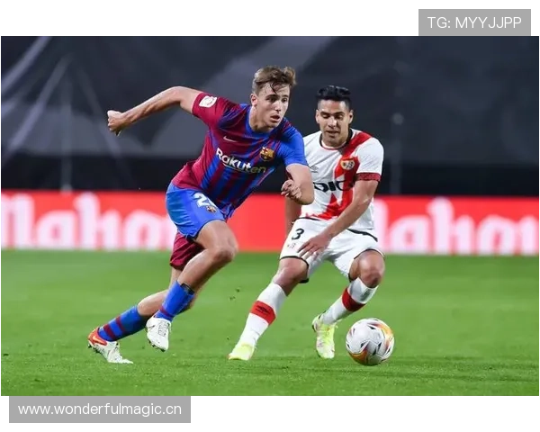 西甲赛场永不言弃精神彰显 争冠与保级战况胶着