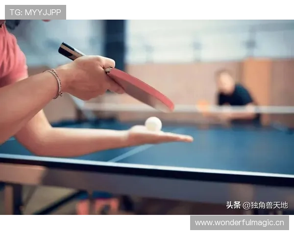 孔帕尼与范戴克：中卫出球重心从后场推进转向体系分担